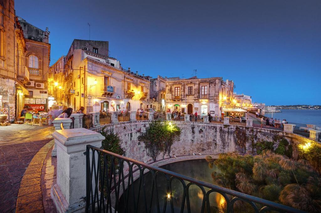 Amuni' Sicily Guest House 锡拉库扎 外观 照片